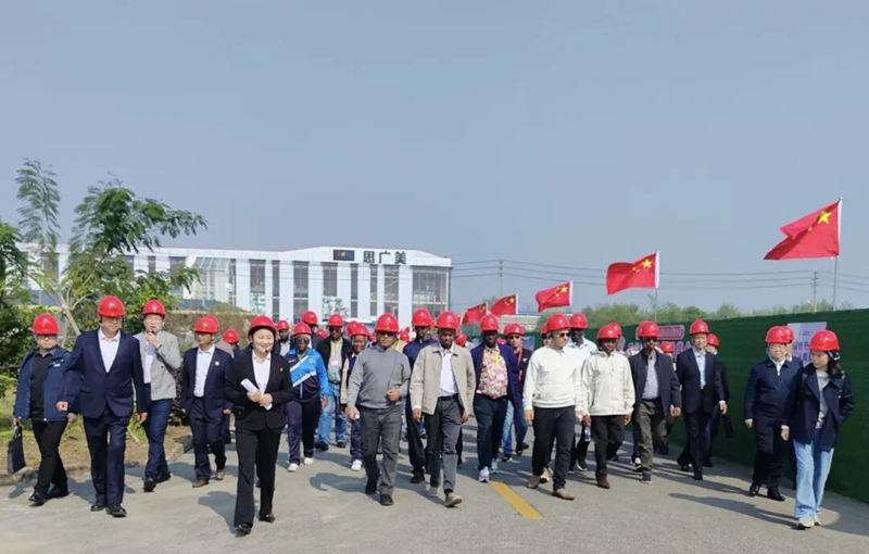 <a href="./xwzx_1411/gzdt_1412/202511/t20251104_732361.html">联合国代表团鄂州“问粮记”：16国代表为何聚焦这座中国粮仓？</a>